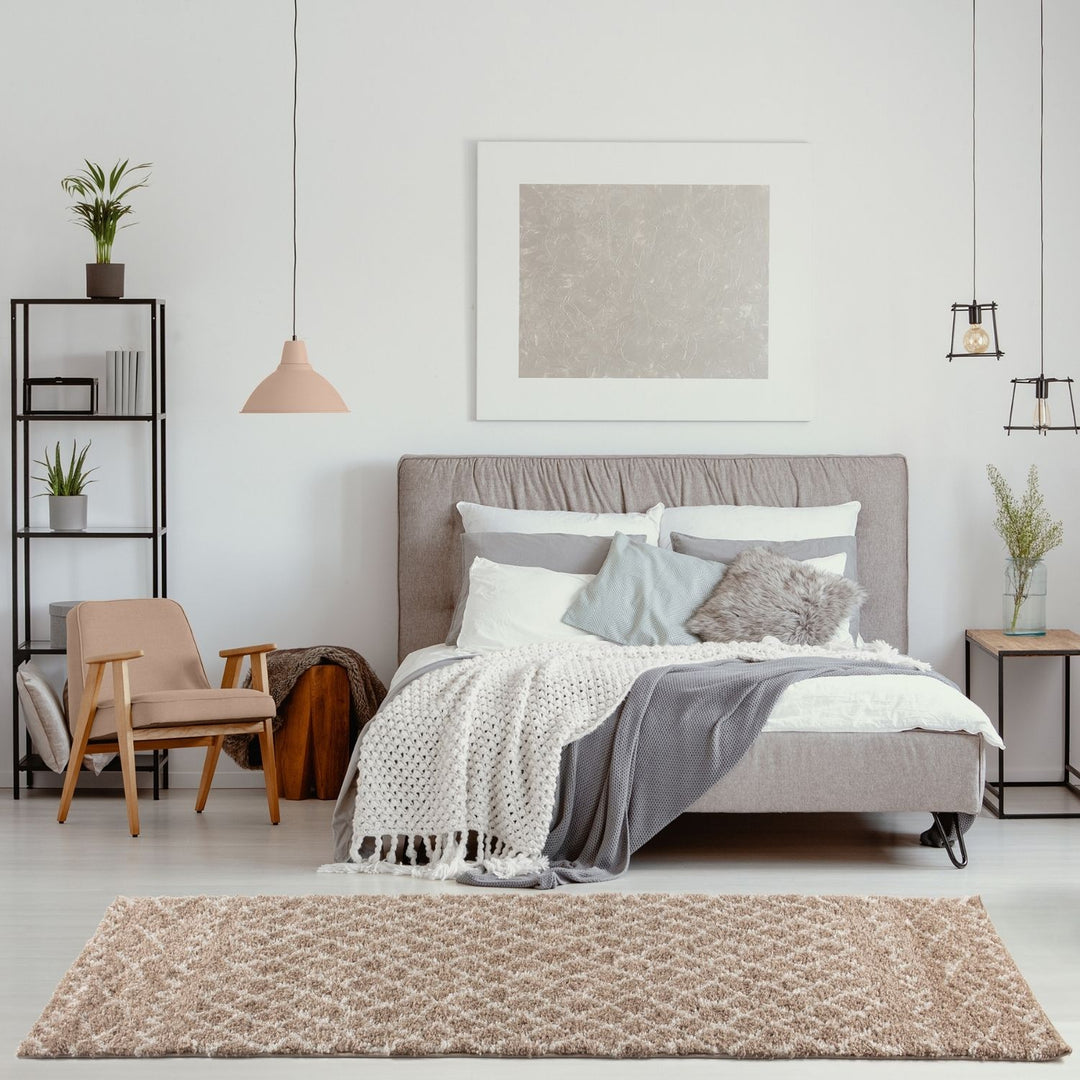 Beige Shaggy rug High Quality Elegant Moroccan Pattern