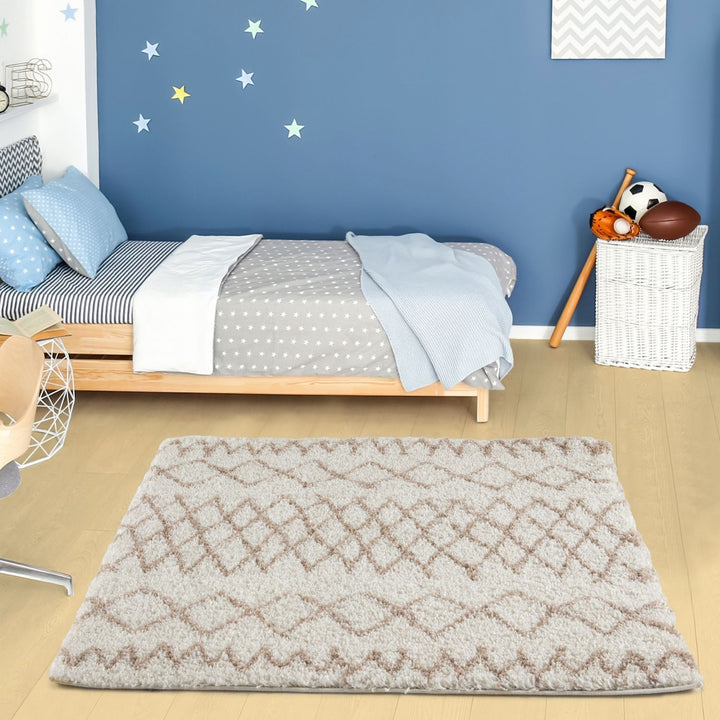 Moroccan Beige Ivory rug non-shedding, pet-friendly, and easy to clean