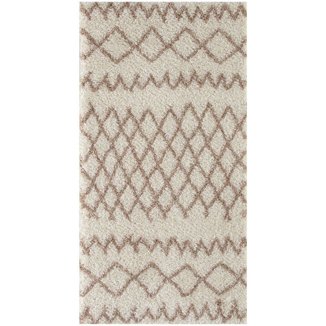 Moroccan Beige Ivory rug non-shedding, pet-friendly, and easy to clean
