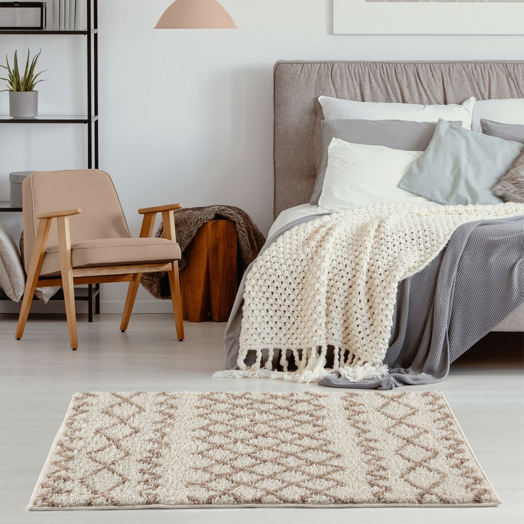 Moroccan Beige Ivory rug non-shedding, pet-friendly, and easy to clean