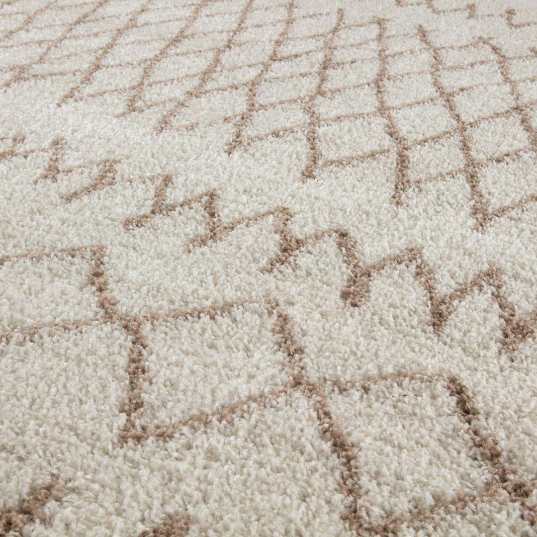 Moroccan Beige Ivory rug non-shedding, pet-friendly, and easy to clean