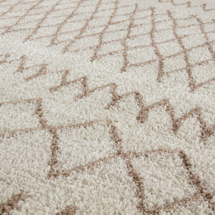 Moroccan Beige Ivory rug non-shedding, pet-friendly, and easy to clean