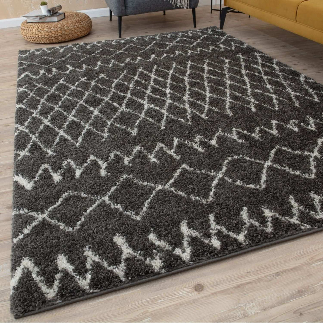 Moroccan dark grey shaggy rug non-shedding, pet-friendly, and easy to clean