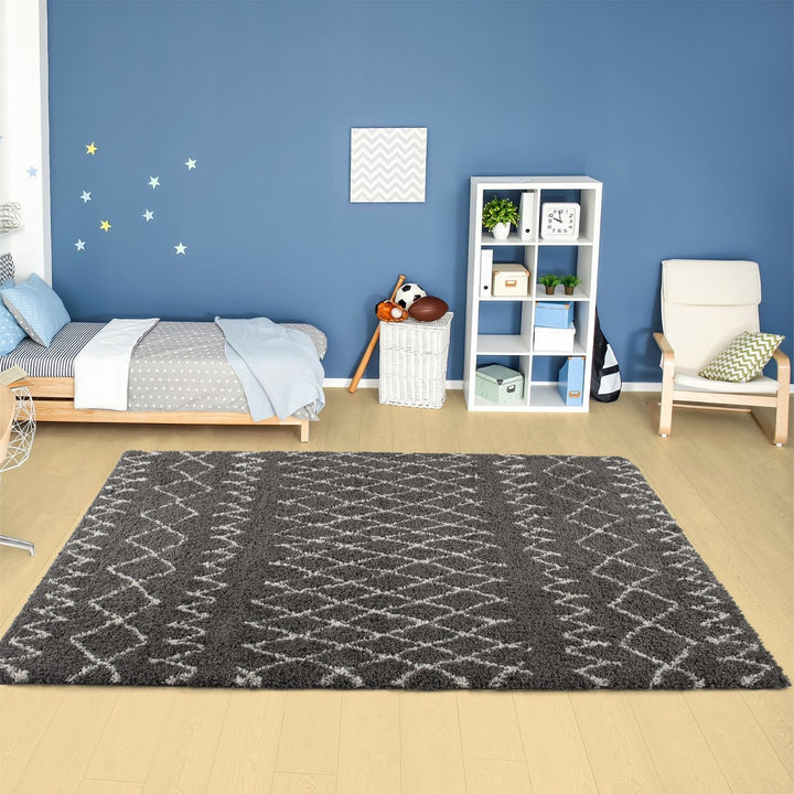 Moroccan dark grey shaggy rug non-shedding, pet-friendly, and easy to clean