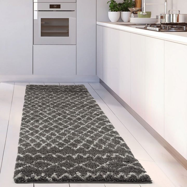 Moroccan dark grey shaggy rug non-shedding, pet-friendly, and easy to clean
