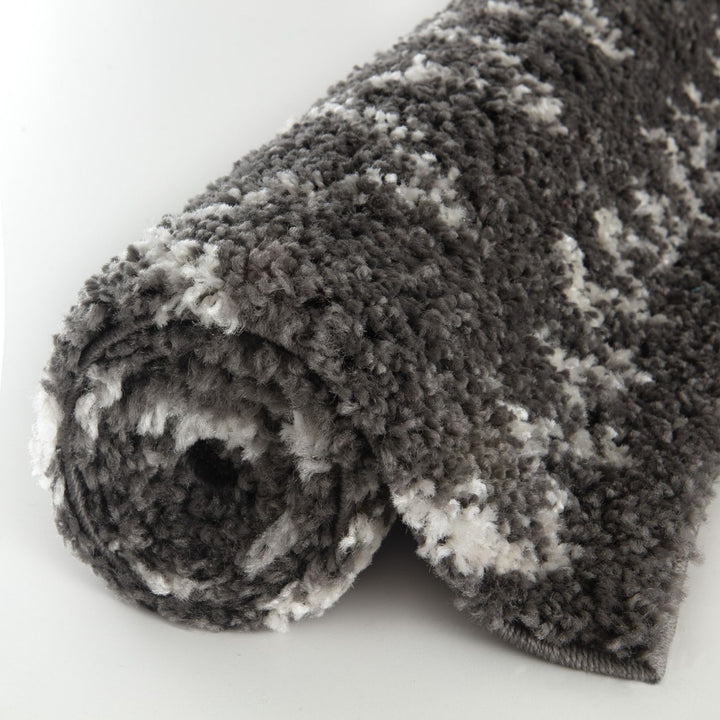 Moroccan dark grey shaggy rug non-shedding, pet-friendly, and easy to clean