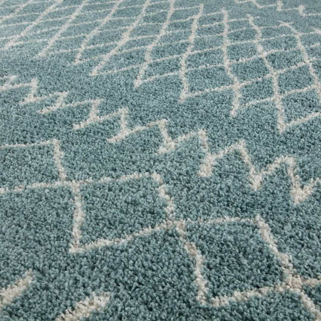 Moroccan shaggy rug rich texture and elegant design floor-heating compatible