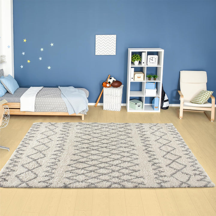 Moroccan Collection Shaggy Rugs in Ivory Grey | 900