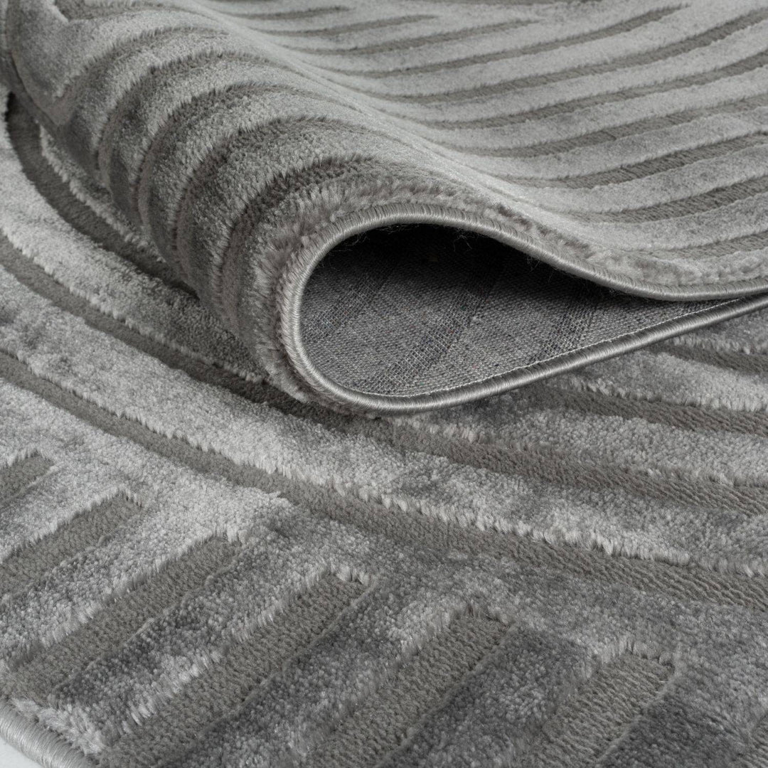 Strata Grey Rug  Soft & Durable, Non-shedding, Stain-resistant.