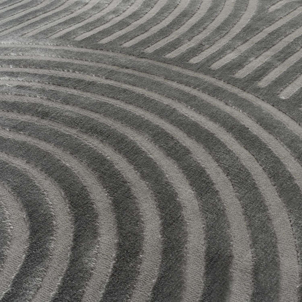 Strata Grey Rug  Soft & Durable, Non-shedding, Stain-resistant.