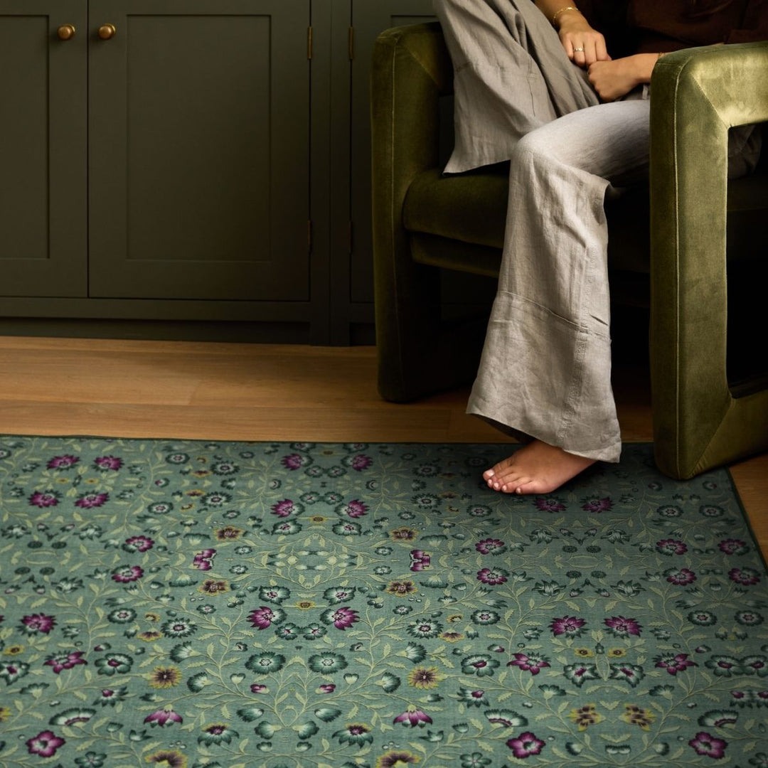 Eco-Washable Blossoming Vines Rug
