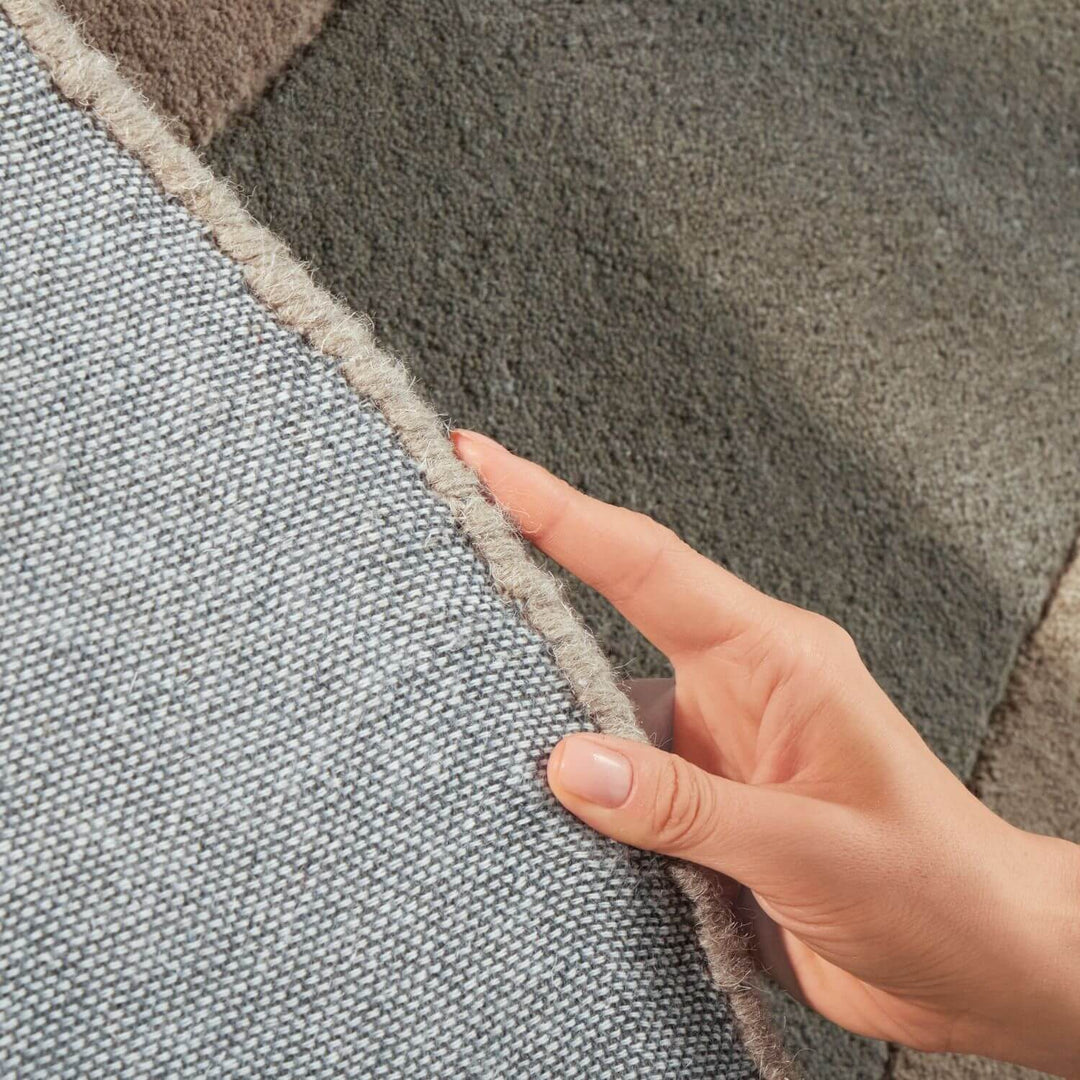 Ted Baker Chelsea Wool Rug Cream Multicolour, easy care, heat insulting, cotton backing, hand-made.