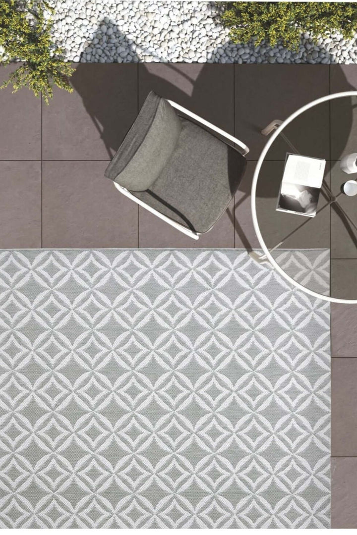 County Geo Indoor/Outdoor Rug | 11419A