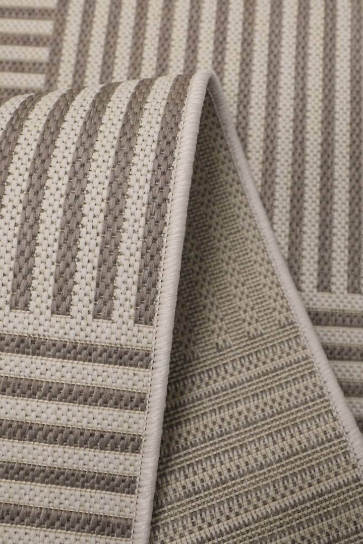 County Multistripe Rug – Indoor/Outdoor Use