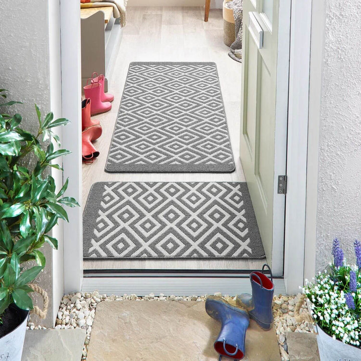 The Rugs Durable Washable Mat: Diamond Design | Eco-Friendly