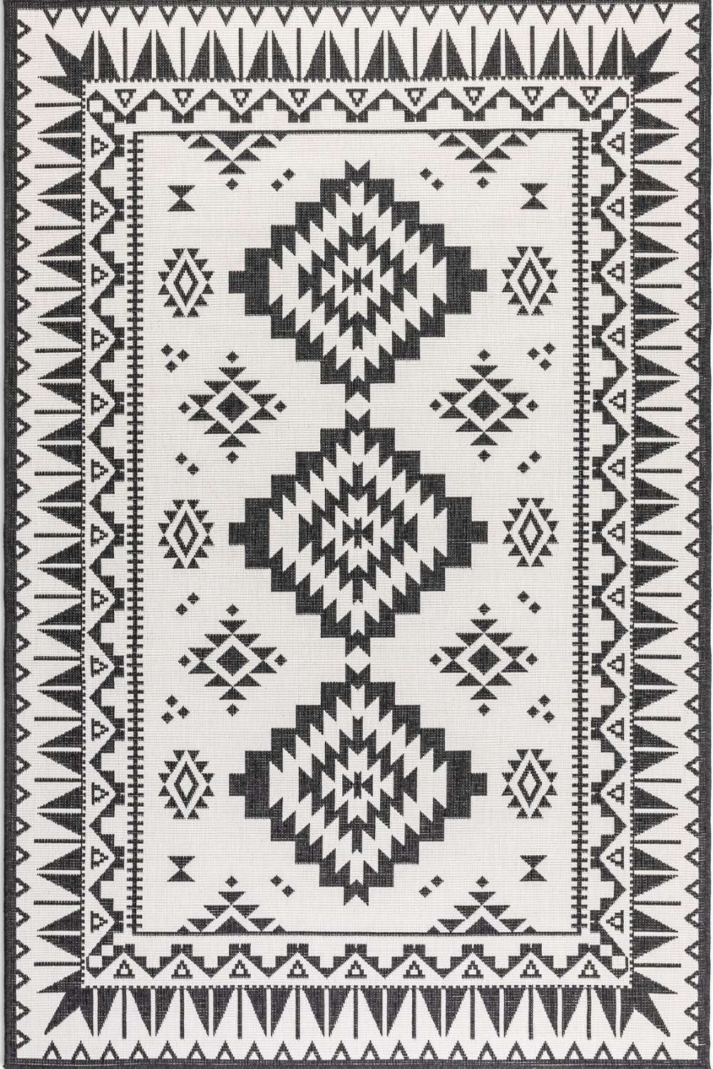 Black White outdoor rug, reversible, easy care, durable material rug