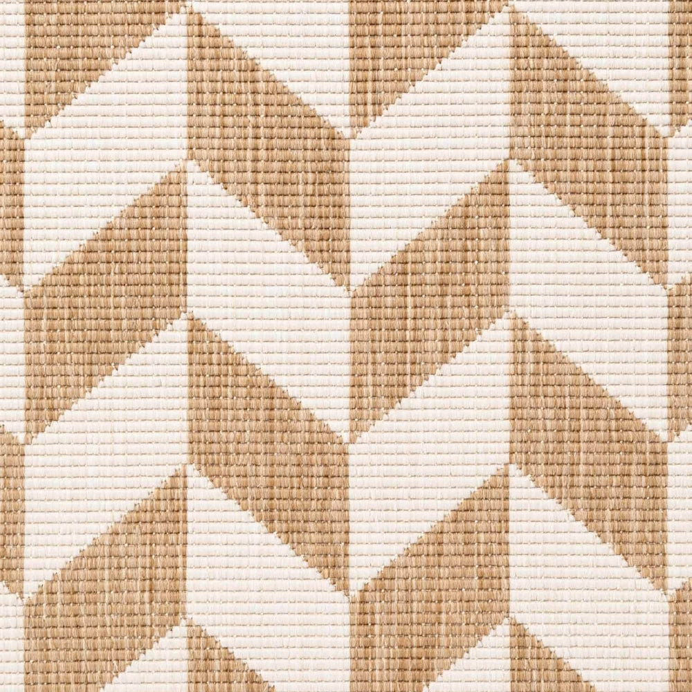 Pattern of beige and white triangles on a textured background