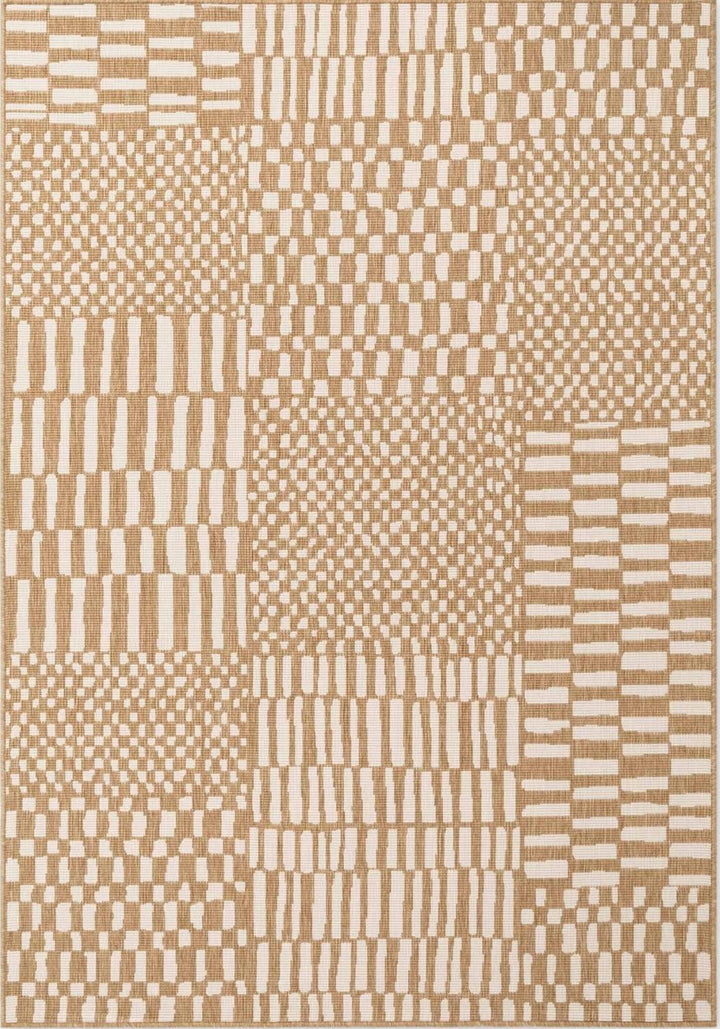 Patterned rug with beige and brown colors