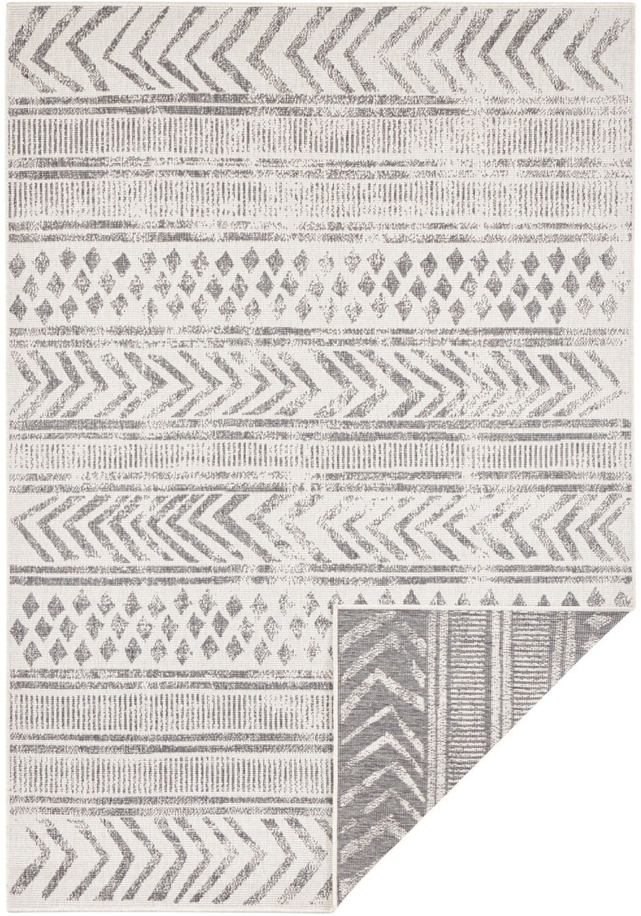 Indoor-Outdoor Reversible Geometric Grey Rug