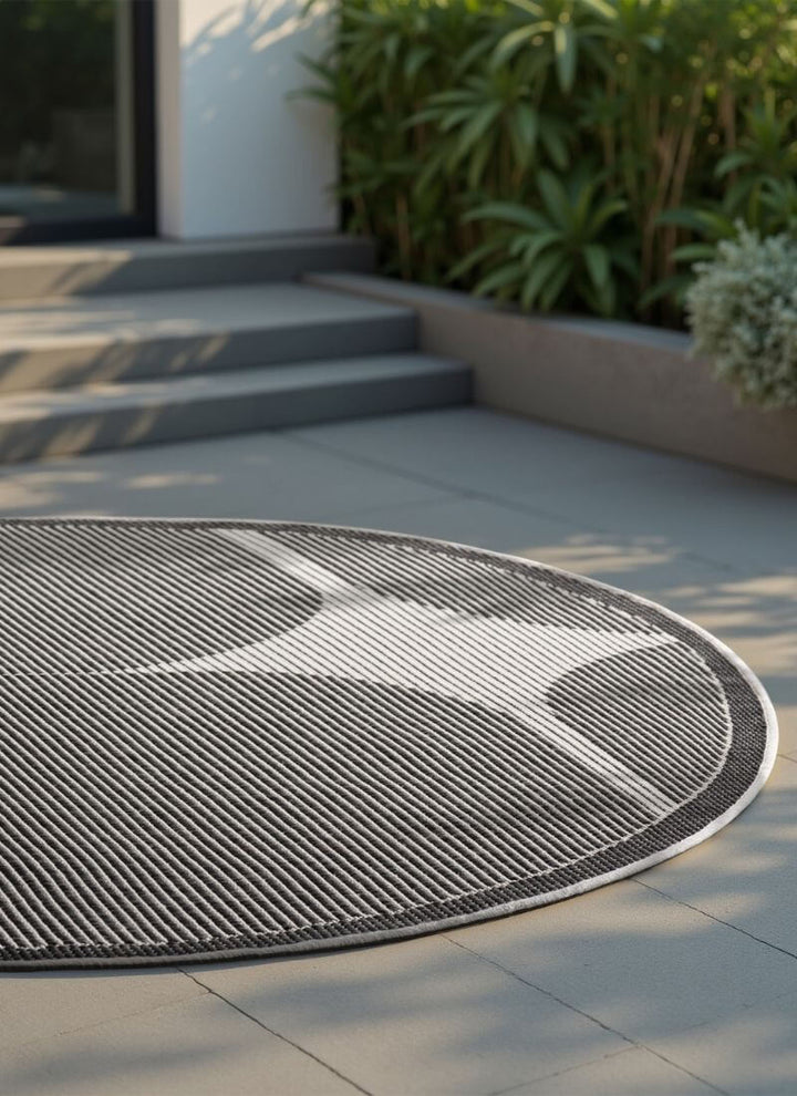 The Rugs Reversible Weatherproof Indoor-Outdoor Rug