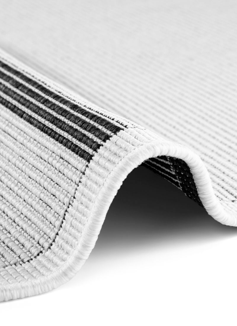 The Rugs Reversible Weatherproof Indoor-Outdoor Rug