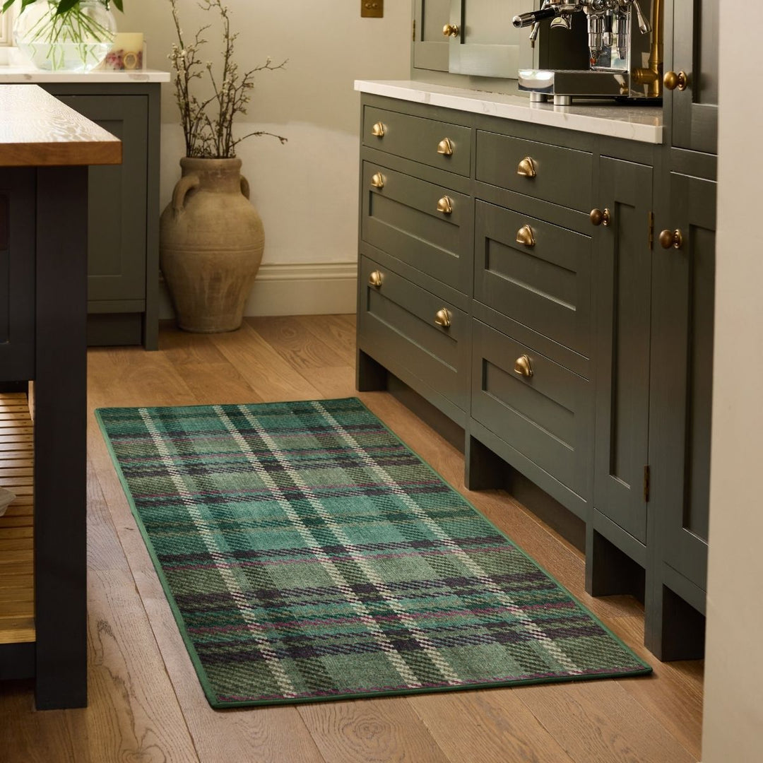 Eco-Washable Green Plaid Rug