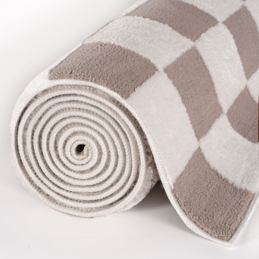 The Rugs Quality Beige Checkerboard Rug - Stylish Comfort