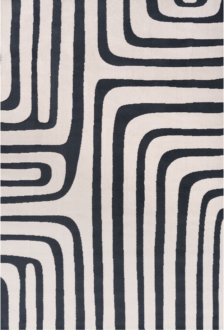 Rug with black and white geometric pattern
