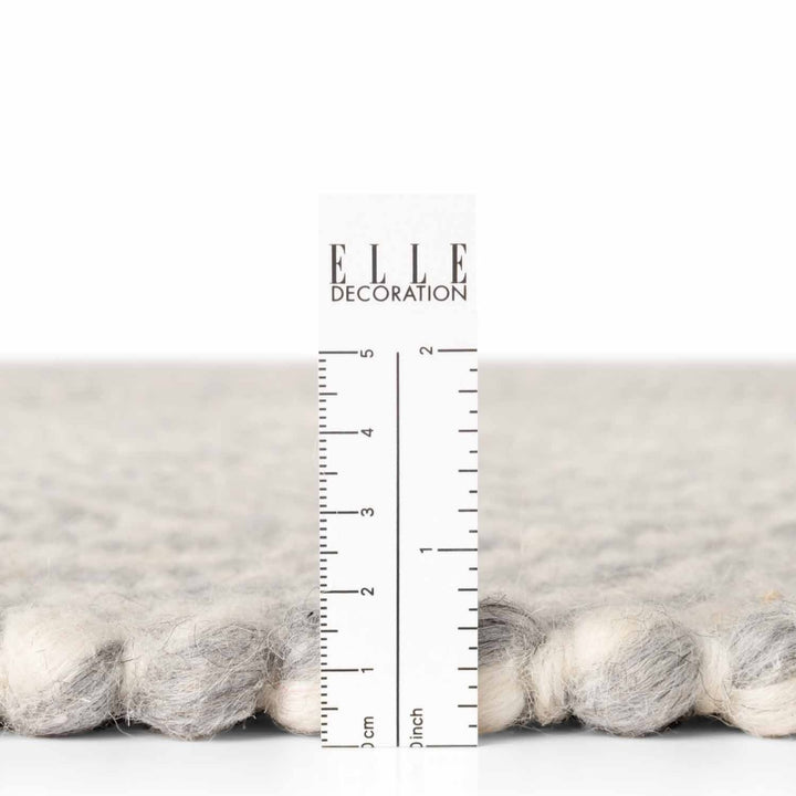 Wool Beans Rug Natural Cream Grey hand-woven, heating insulting rug
