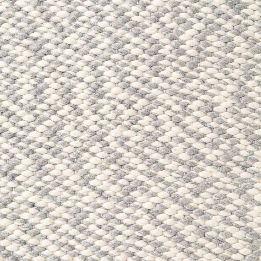 Wool Beans Rug Natural Cream Grey hand-woven, heating insulting rug