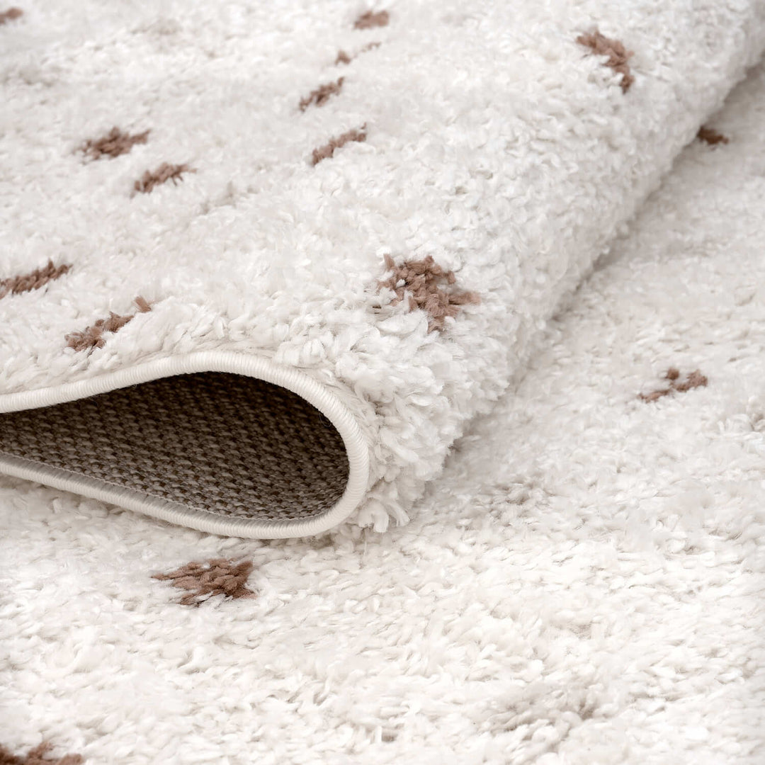 Moodi Shaggy Cream/Brown Rug, Dots design, Underfloor heating | THE RUGS