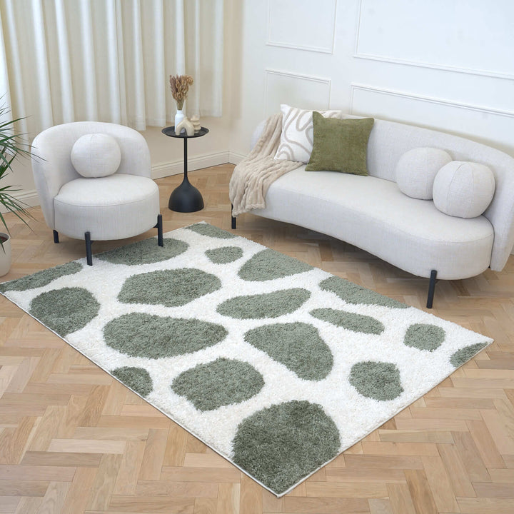 Moodi Shaggy Green, plush underfoot feel, easy to clean | THE RUGS