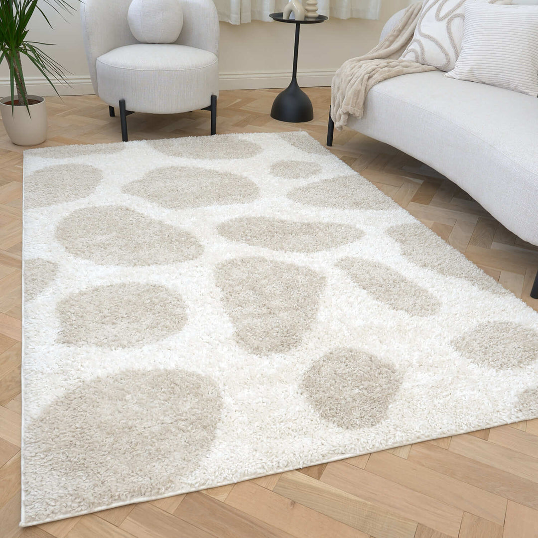 Moodi Shaggy Cream Rug, abstract design, soft underfoot feel | THE RUGS