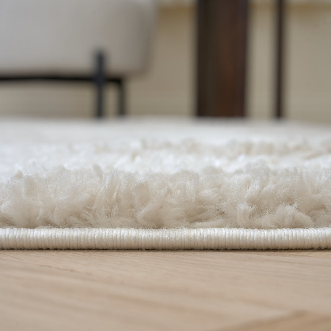 Moodi Shaggy Cream Rug, abstract design, soft underfoot feel | THE RUGS
