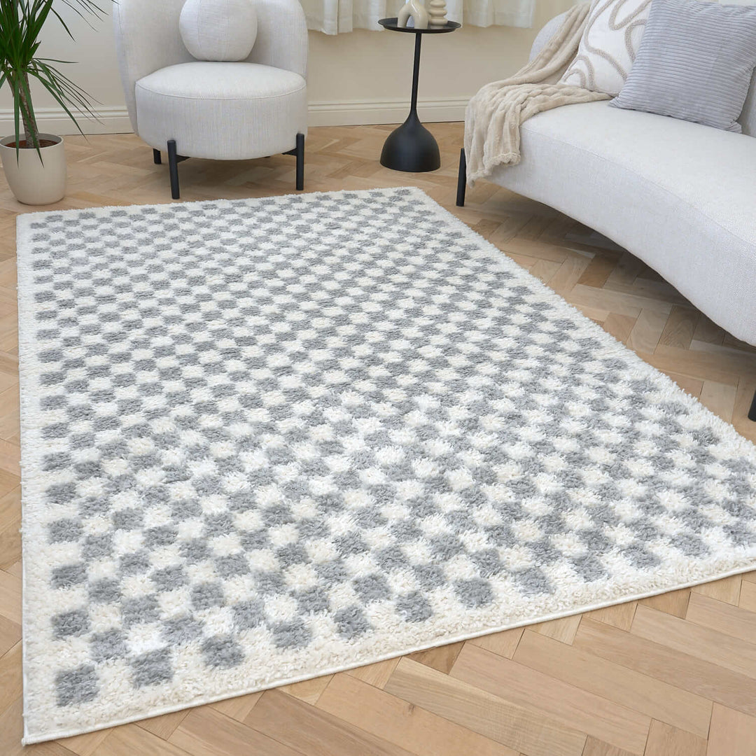 Moodi Shaggy Grey Rug, Tartan design, Underfloor heating | THE RUGS