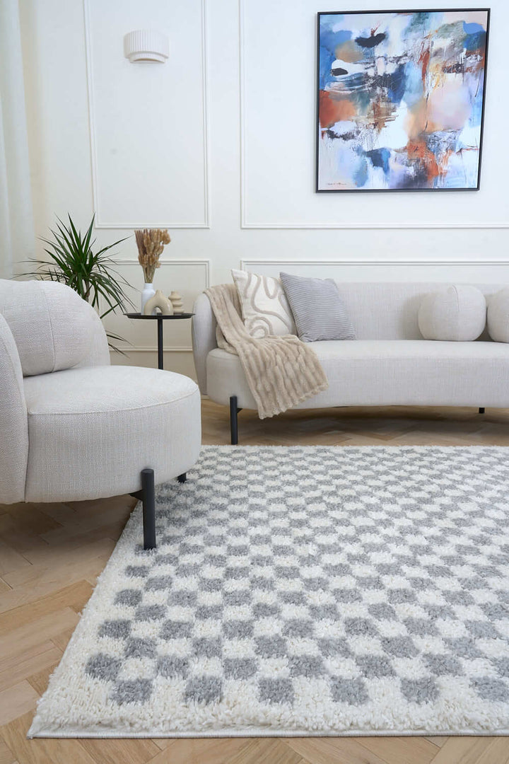 Moodi Shaggy Grey Rug, Tartan design, Underfloor heating | THE RUGS