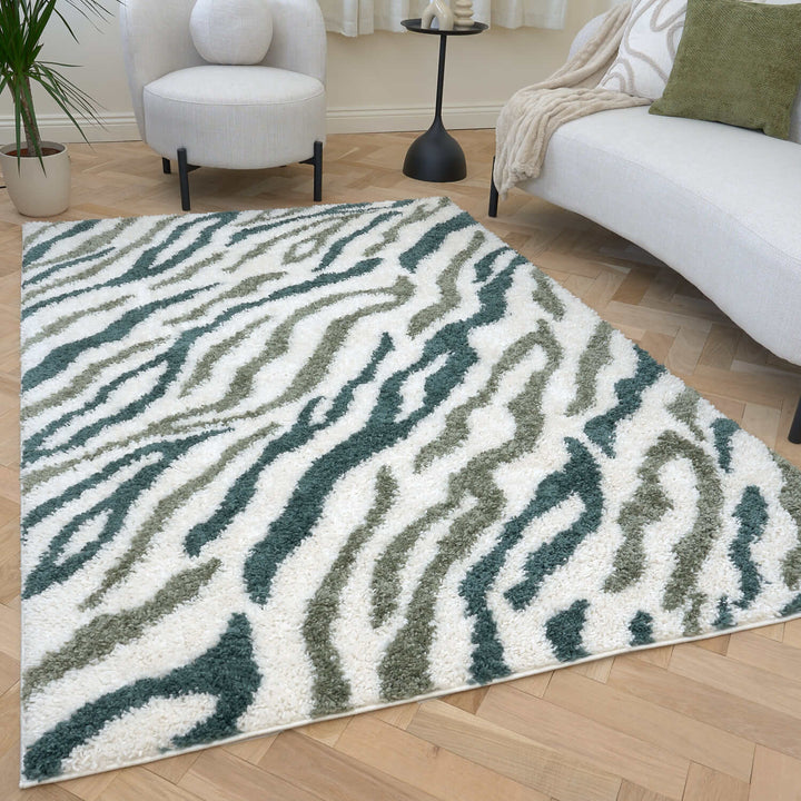 Moodi Shaggy Green Rug, abstract design, 30 mm plush pile | THE RUGS