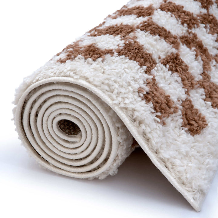 Moodi Shaggy Brown Rug, Tartan design, soft and comfortable pile | THE RUGS