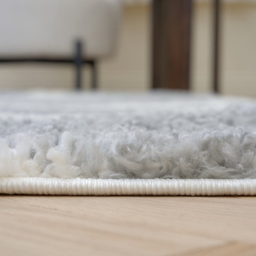 Moodi Shaggy Grey Rug, Underfloor heating, soft pile | THE RUGS