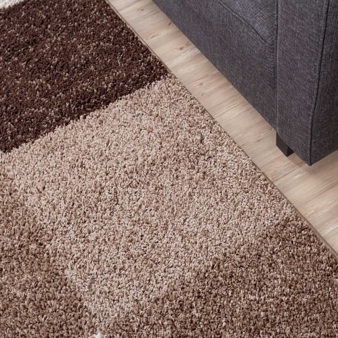 Shaggy Rug Geometric Design Brown