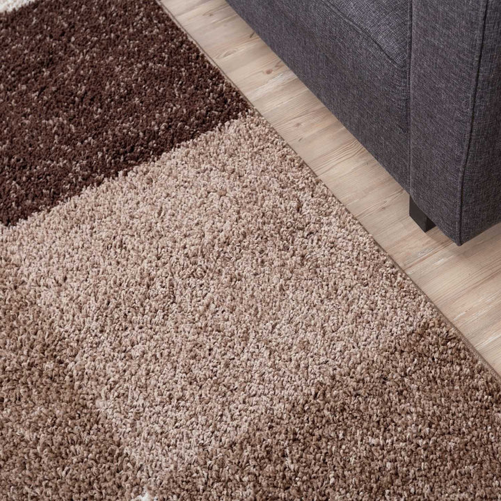 Shaggy Rug Geometric Design Brown