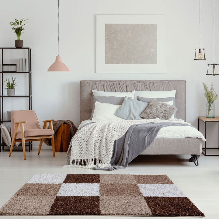 Shaggy Rug Geometric Design Brown