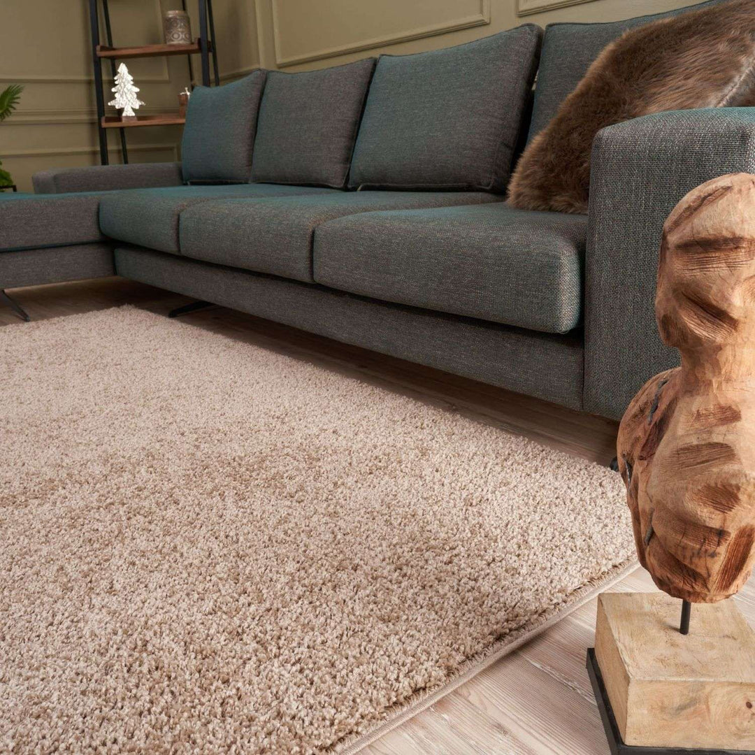 Beige colour Shaggy rug Plain design thick pile, non-shedding.