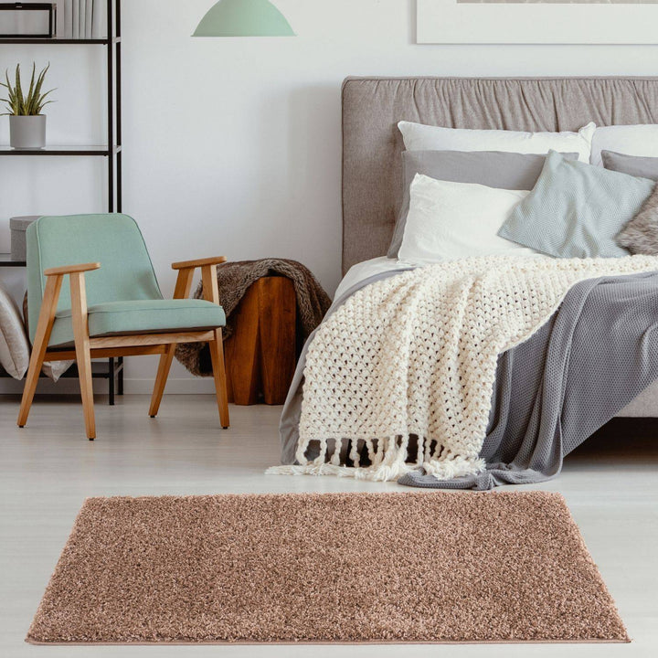 Beige colour Shaggy rug Plain design thick pile, non-shedding.