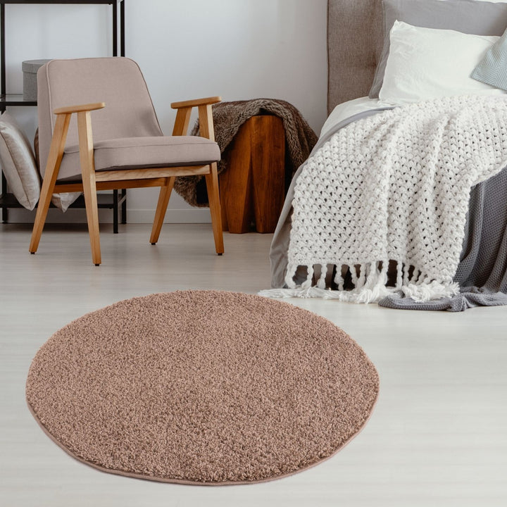 Beige colour Shaggy rug Plain design thick pile, non-shedding.