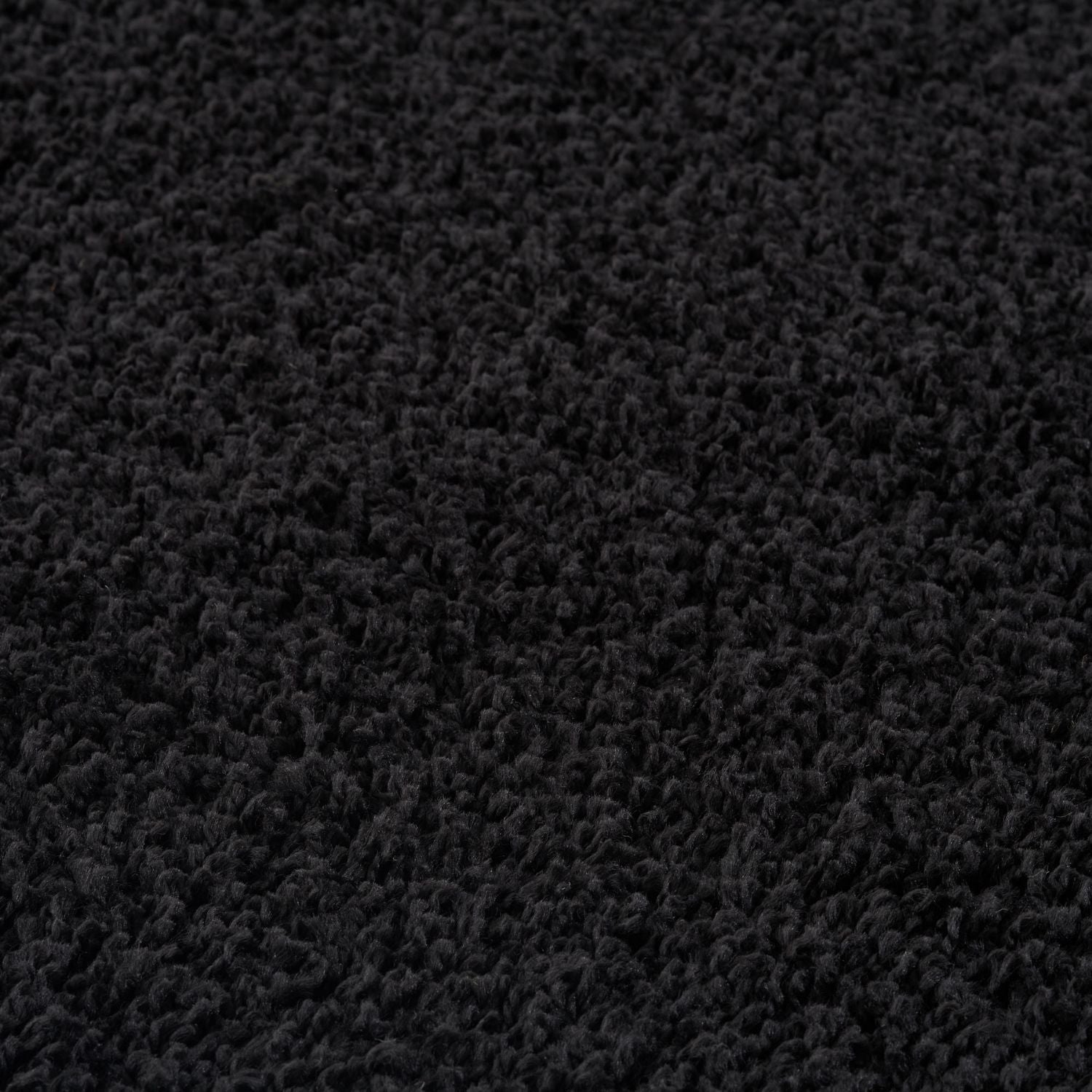 Black shaggy Rug Plain design thick pile, high quality, soft & durable.