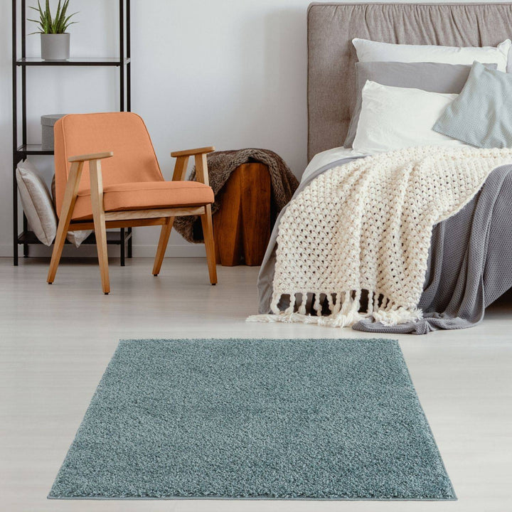 Shaggy duck egg blue rug high quality, thick pile 30 mm, easy to clean.
