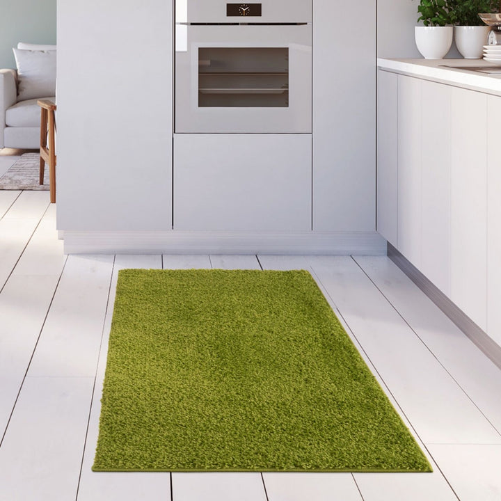 Shaggy Green Rug Soft and Durable, Non-Shedding, High Quality.