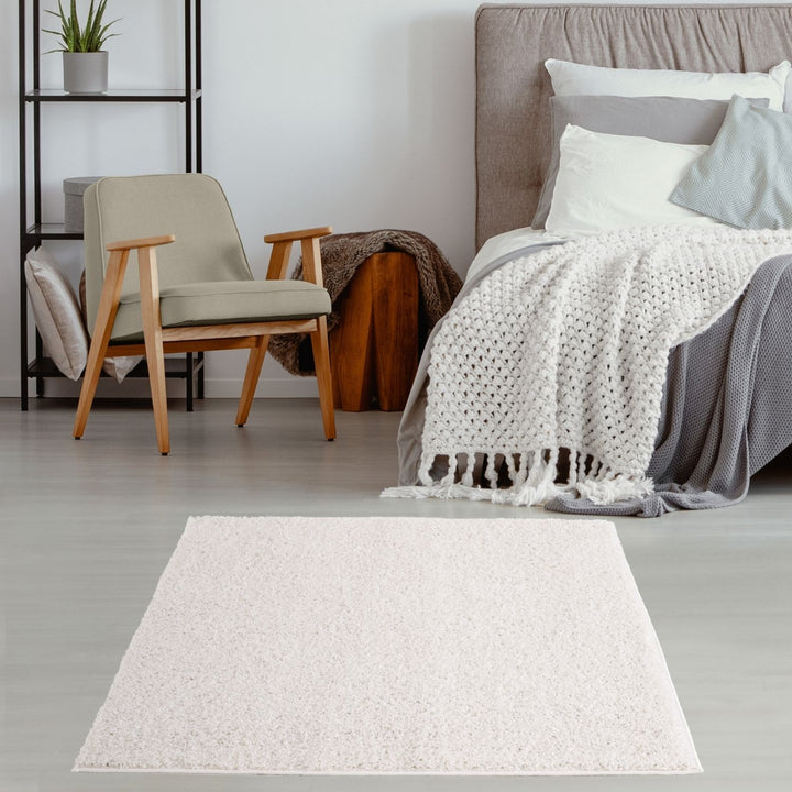 Shaggy Rug Plain White high quality, non-shedding