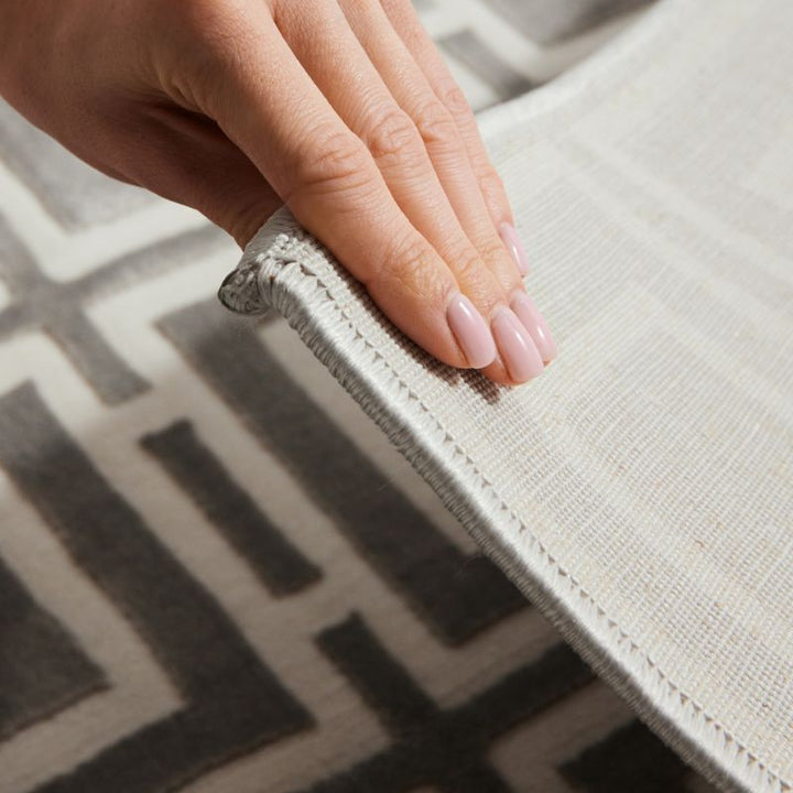 Perles Shortpile Howlite Rug – Modern Geometric